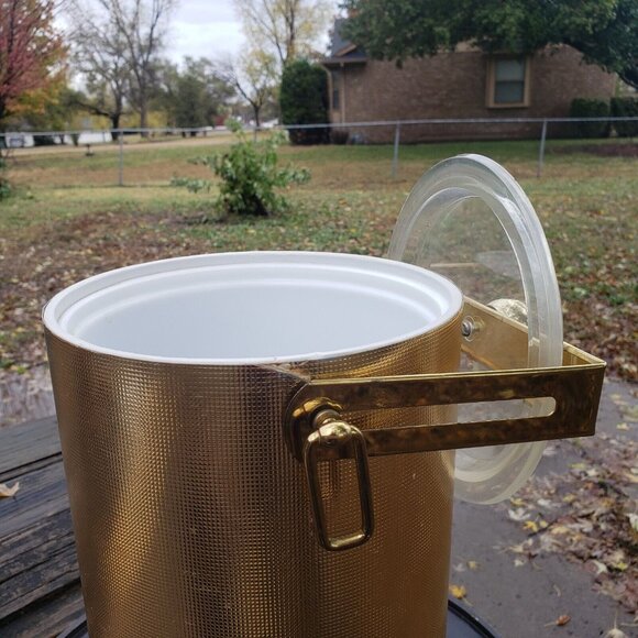 MCM Vintage George Briard Gold 11" Champagne Ice Bucket Metal Handle Lucite Lid - Picture 9 of 16